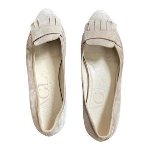 AGL suede flats with tassel preppy classic tailored 6.5